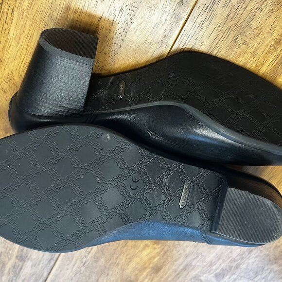 NWOT Women's Vionic Rory Black Leather Heeled Bootie Sz 10 - Picture 6 of 6